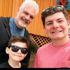 Meet your Posher, Greg